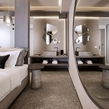 Amazon Mykonos & Agios Ioannis Diakoftis