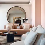 Amazon Mykonos & Hotell 5*