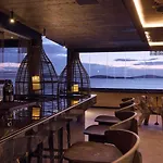 Amazon Mykonos & Hotel 5*