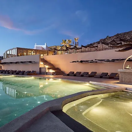 Amazon Mykonos & Szálloda