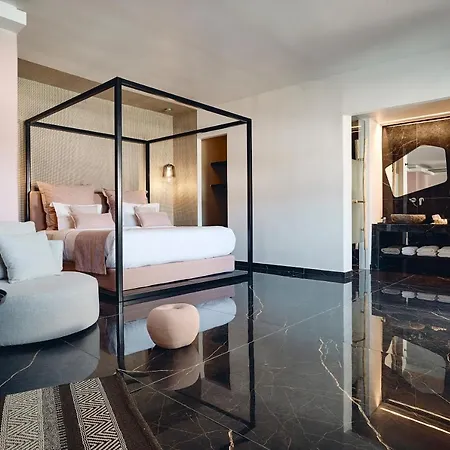 Amazon Mykonos & Szálloda