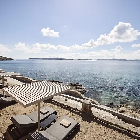 Amazon Mykonos & فندق 5*