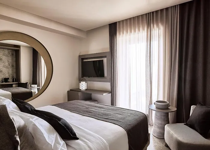 Amazon Mykonos & Szálloda 5*