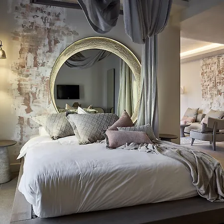 Amazon Mykonos & Hotel 5*