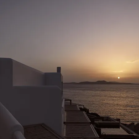 Amazon Mykonos & 5* Mykonos Town