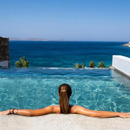 Amazon Mykonos & Hotel 5*