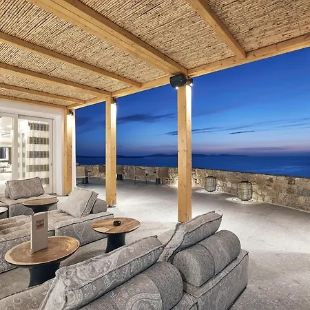 Amazon Mykonos & 5*