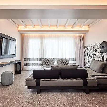 Amazon Mykonos & 5* Mykonos Town