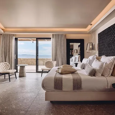Amazon Mykonos & 5* Mykonos Town