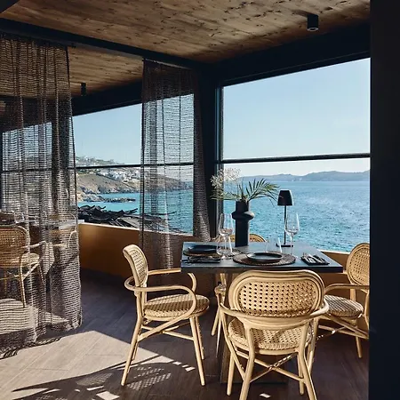 Amazon Mykonos & 5*