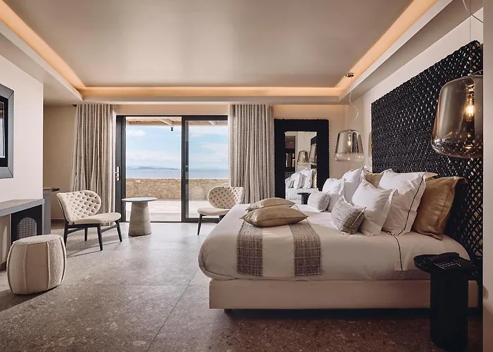 Amazon Mykonos & 5* Agios Ioannis Diakoftis