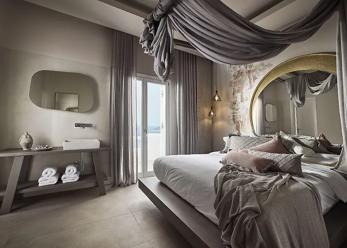 Amazon Mykonos & Hotel Agios Ioannis Diakoftis