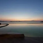 Amazon Mykonos & 5* Agios Ioannis Diakoftis