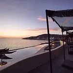 Amazon Mykonos & Отель 5*