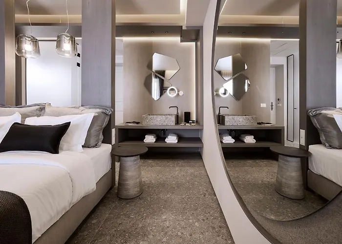 Amazon Mykonos & Agios Ioannis Diakoftis