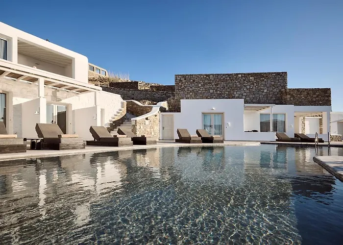 Amazon Mykonos & Agios Ioannis Diakoftis